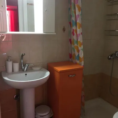 Apartment Erieta Sea View Apartment50m From The Rethymno (Crete)
